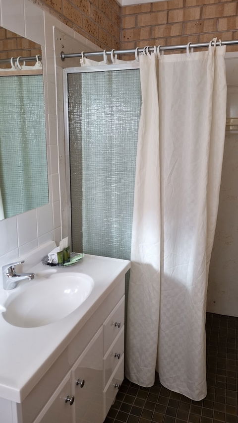 Lone Pine Motel - Corowa - Australia Accommodation 5