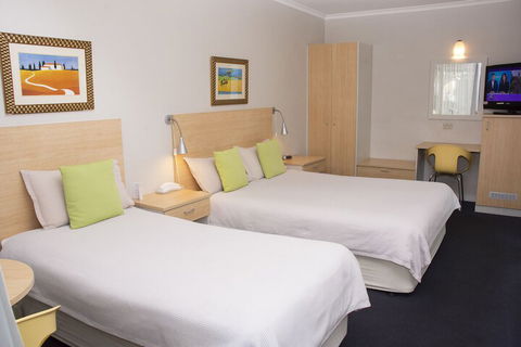 Nebula Motel Cooma - Australia Accommodation 7