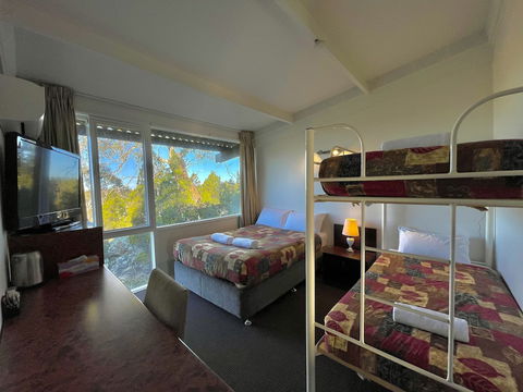 High Country Motel - Australia Accommodation 6