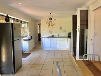 Airlie Beach Pet Friendly 3 Bedrooms - Australia Accommodation 4