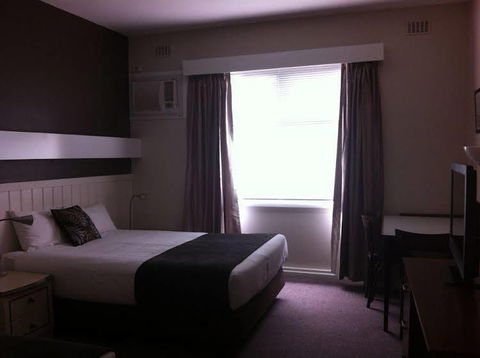 Amity Motor Inn - Australia Accommodation 1