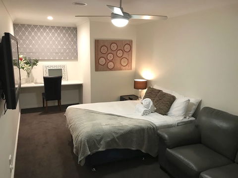 Rosanna Mansion - Australia Accommodation 5