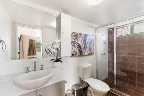 City Stadium Apartment On The Riverfront - Australia Accommodation 3