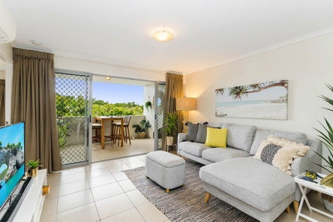 City Stadium Apartment On The Riverfront - Australia Accommodation 4