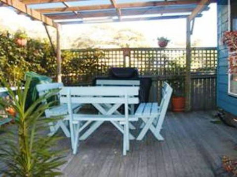 Affordable Twin Peaks 2 - Australia Accommodation 4