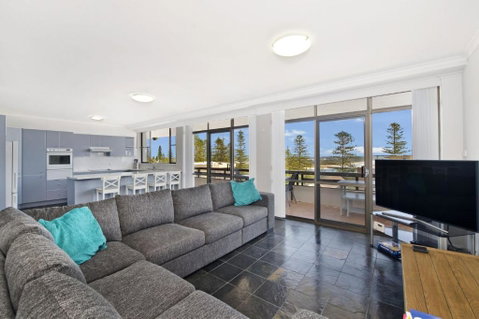 Akuna 20 6 Joffre Street - Australia Accommodation 1
