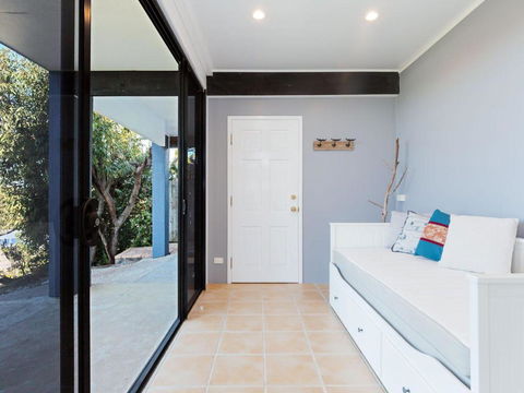 Whale Tales 78 Lentara Street FANTASTIC WATER VIEWS OVER FINGAL BEACH - Australia Accommodation 1