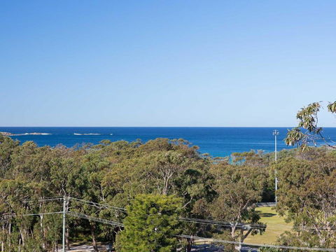 Whale Tales 78 Lentara Street FANTASTIC WATER VIEWS OVER FINGAL BEACH - Australia Accommodation 5
