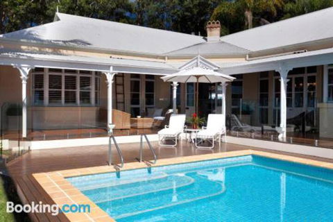 Sunrise At Sanquar Noosa Hinterland - Australia Accommodation 5