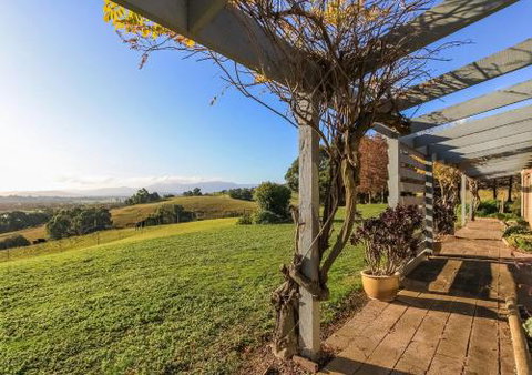 GRACEDALE HILLS HOMESTEAD - Australia Accommodation 0