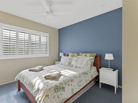 Aqua Shores Penthouse - Australia Accommodation 2