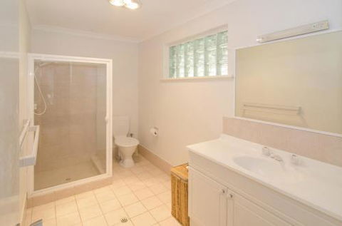 Anchors Away - Australia Accommodation 6