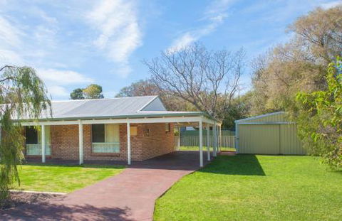 Anchors Away - Australia Accommodation 4