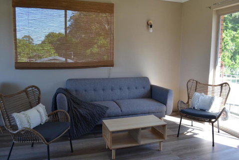 Apartment With Sweeping View Of The Bay 2 Bedrooms Sleeps 5 - Australia Accommodation 4