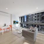 A Bright & Modern CBD Apt Next To Southern Cross - Australia Accommodation 0