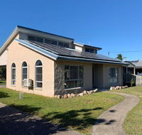 11 Anchovy Street Tin Can Bay Summer Haven coastal retreat - Australia Accommodation