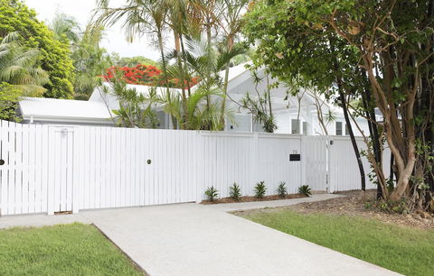 A PERFECT STAY Barrel & Branch Heart Of Town - Australia Accommodation 0