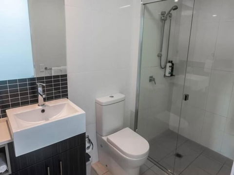 Airtrip Apartments On River Street - Australia Accommodation 6
