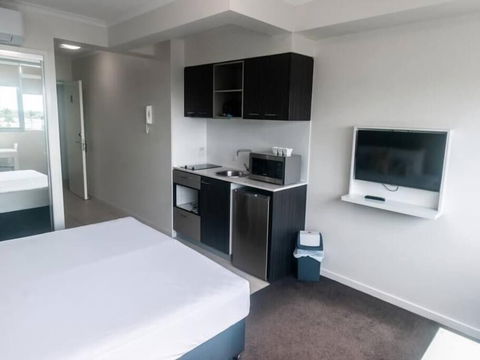 Airtrip Apartments On River Street - Australia Accommodation 2
