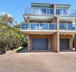 One Street from Main Beach - Australia Accommodation