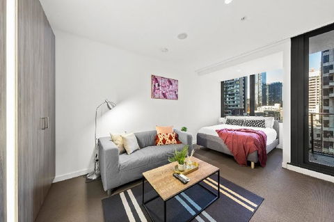 A Stylish & Comfy CBD Studio Near Southern Cross - Australia Accommodation 3