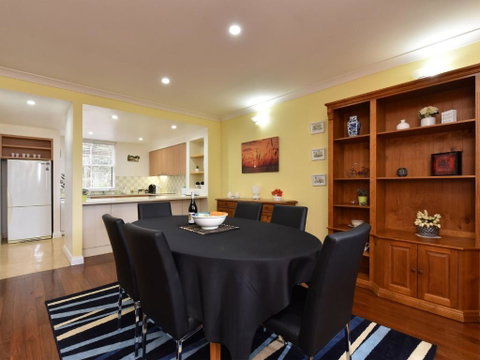 Villa Joie De Vie Located Within Cypress Lakes - Australia Accommodation 2