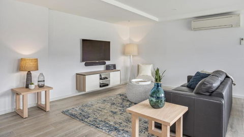 Salt 4 Getaway Luxury For 2 - Australia Accommodation 3