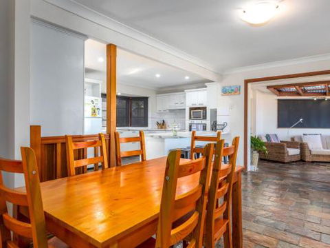 MYSTIC SANDS Gerroa 4pm Check Out Sundays - Australia Accommodation 4