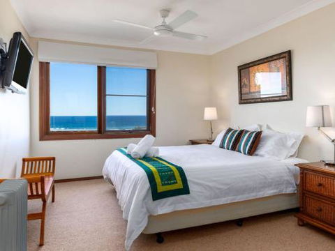 MYSTIC SANDS Gerroa 4pm Check Out Sundays - Australia Accommodation 3