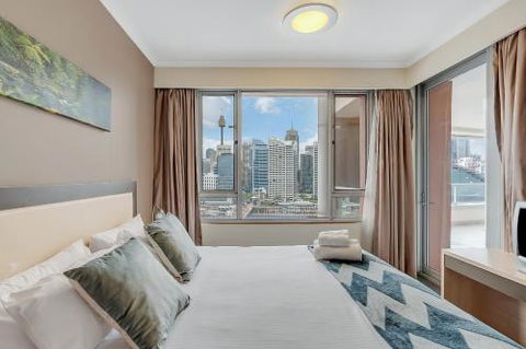 DREAM HARBOUR VIEW 2 BRM / GYM POOL & PARKING - Australia Accommodation 4