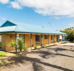 Back Beach Retreat - Australia Accommodation