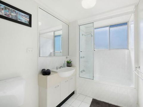 Unit 3 Casand Chase Kings Beach - Australia Accommodation 5