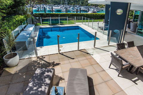 Pavillions 2 Luxury 4 Bedroom 3 Bathroom With In-ground Pool And Golf Buggy - Australia Accommodation 5