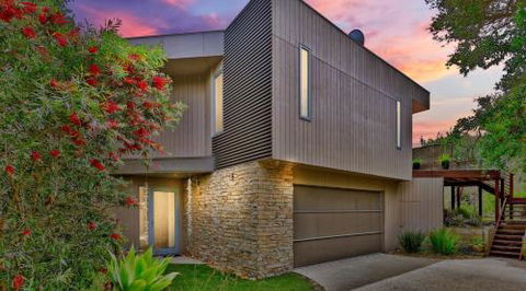 SURF Side SECRET INVERLOCH - Australia Accommodation 0