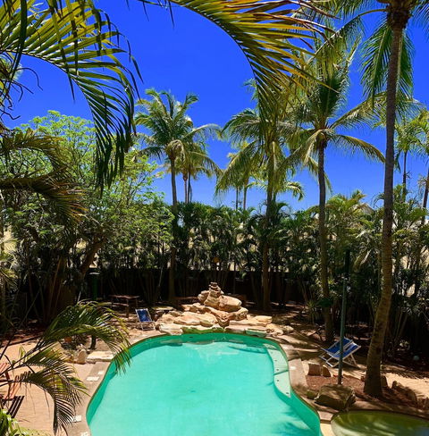 Roey Backpackers & Party Bar - Australia Accommodation 0