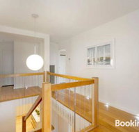 Anchor Beachfront Retreat - Australia Accommodation