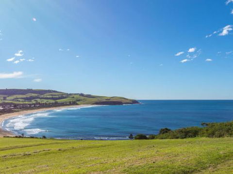 COASTLINE Boat Harbour Gerringong 4pm Check Out Sundays - Australia Accommodation 0