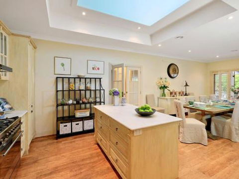 Mirrabooka Burrawang Beautiful Home & 3 Acres Of Gardens In The Southern Highlands - Australia Accommodation 6