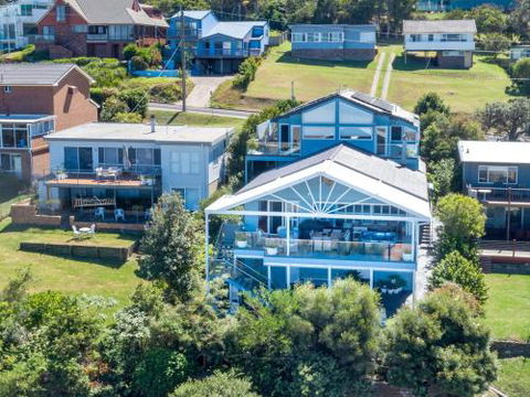 NANNY & POPPYS BEACH HOUSE Gerroa 4pm Check Out Sundays - Australia Accommodation 0
