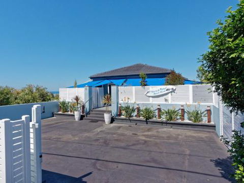 NANNY & POPPYS BEACH HOUSE Gerroa 4pm Check Out Sundays - Australia Accommodation 5