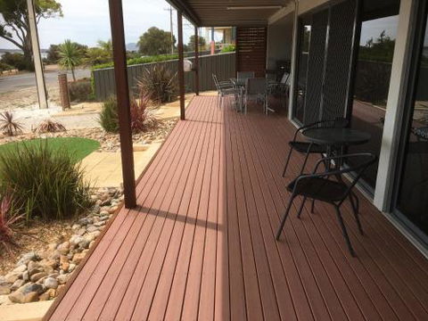 Almonta Apartments On The Water Front - Australia Accommodation 1