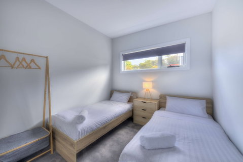 Archella 2 - Beautifully Appointed, Close To Golf Course & Play Ground - Australia Accommodation 5
