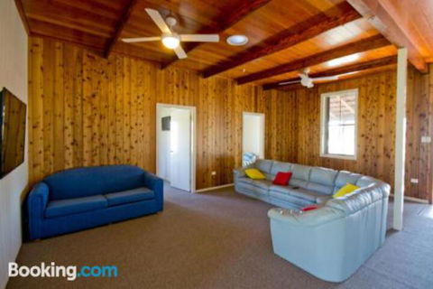 Cottage On River - Australia Accommodation 3