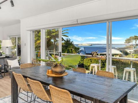 Akora At Hyams 4pm Check Out Sundays - Australia Accommodation 0