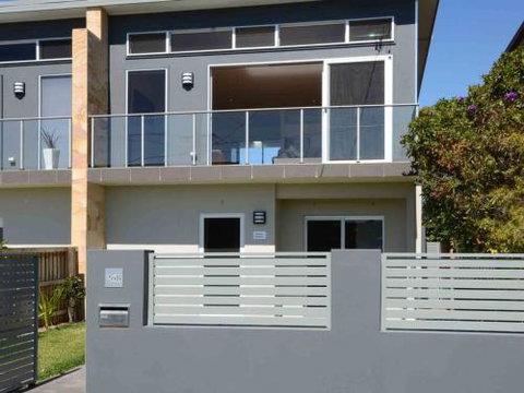 KIAMA SUNRISE Kiama & Surrounds 4pm Check Out Sundays - Australia Accommodation 0