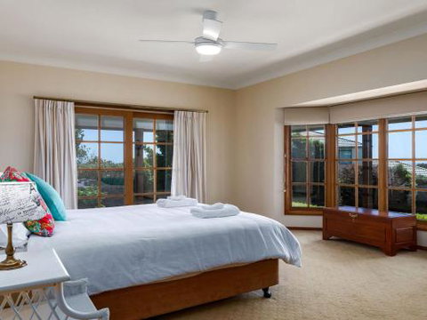 GULL HOUSE Kiama 4pm Check Out Sundays - Australia Accommodation 1