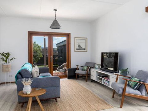 SPINDRIFT Kiama & Surrounds 4pm Check Out Sundays - Australia Accommodation 0
