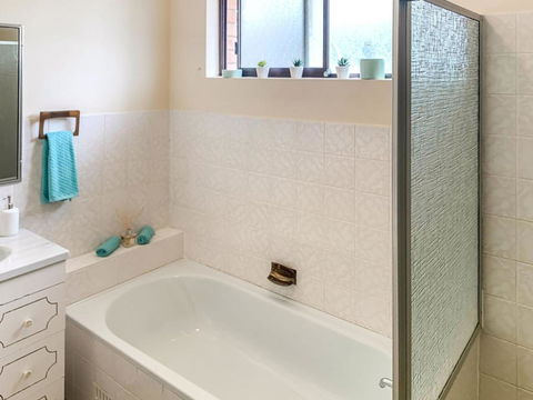 Fairburn Apartment 6 - Australia Accommodation 2