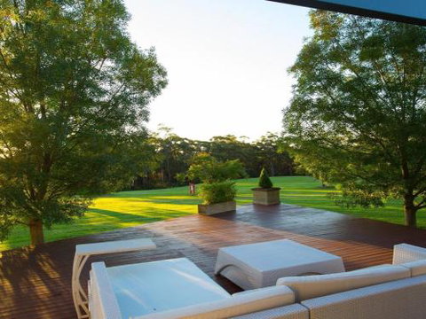 ALPINE LODGE Alpine Southern Highlands 4pm Check Out Sundays - Australia Accommodation 1