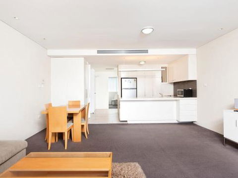 Cote DAzur Unit 7 / 61 Donald Street - Australia Accommodation 4